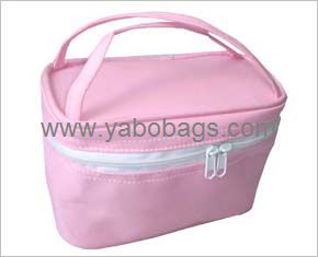 Cosmetic bag
